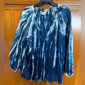 worn once Knox Rose Navy and White Tie-Dye Blouse